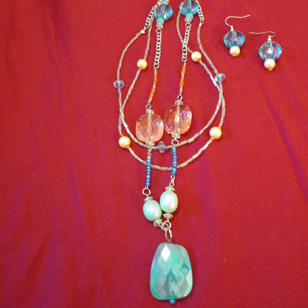 HAND CRAFTED NATURAL STONES NECKLACE & EARRINGS SET